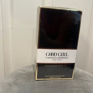 Good Girl Carolina Herrera perfume spray, brand new in box. Never opened. 2.7 oz